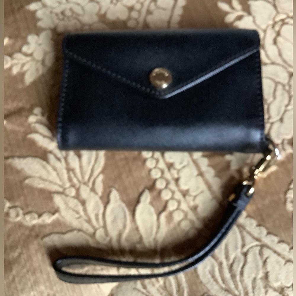 Michael Kors iPhone Wristlet